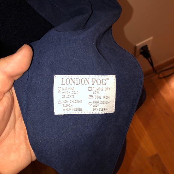 London Fog Trench Coat - Picture 3 of 6